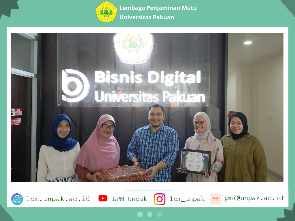 Penyerahan Apresiasi AMI Prodi Terbaik Bisnis Digital Universitas Pakuan